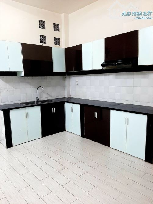 Lê Văn Thọ - Gò Vấp - 60m2 - 3 Tầng - 5PN - 6.95 tỷ - Hẻm Ô tô- Hoàn công - SHR - 2