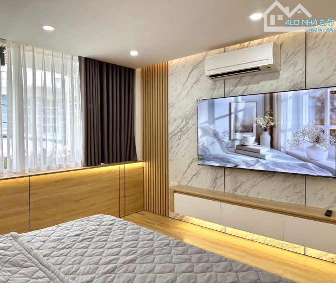 LUXURY PHAN XÍCH LONG, P7, PHÚ NHUẬN.  SIÊU ĐẸP KTS THIẾT KẾ FULL NỘI THẤT - 5 TẦNG - HẺM - 26