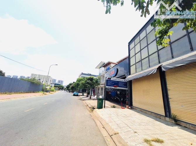 Bán Đất Mặt Tiền Cao Đức Lân,An Phú,Quận 2 DT:208m2(10mx20,5m)-Giá 58 Tỷ - 4