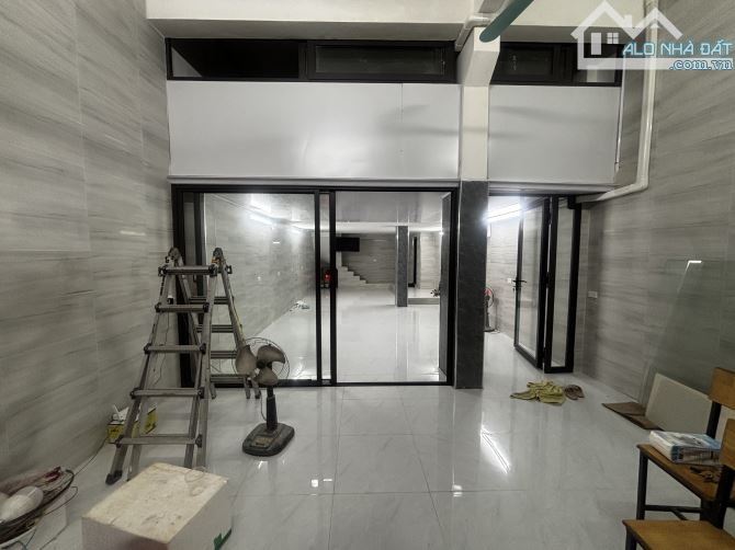 kiot chợ năm tầng , 67m , tam trinh - 3