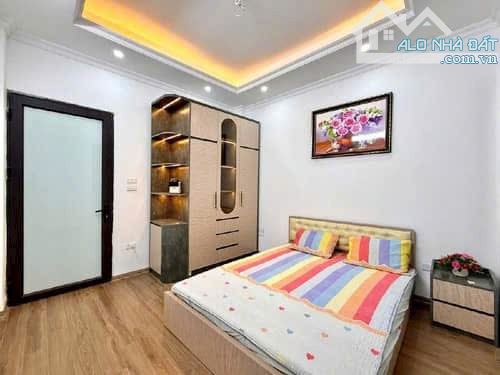 BÁN NHÀ MINH KHAI HAI BÀ TRƯNG 50M 5 TẦNG THANG MÁY GIÁ 10,5 TỶ - 3