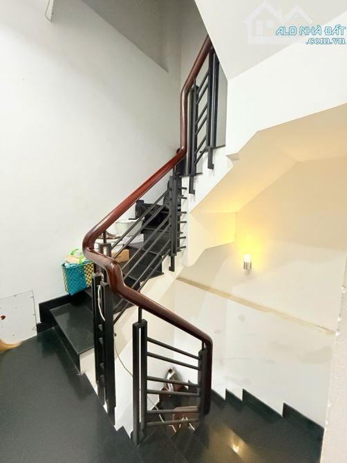 Khu Vip Đường Bành Văn Trân Tân Bình, 5 tầng btct 4pn, 107m2 Giá chỉ 5.5 Tỷ - 3