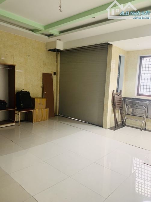 BÁN NHÀ MT PHAN HUY THỰC - KHU VIP TÂN KIỂNG - 240m2 (NỞ HẬU) - 11PN sẵn dòng tiền - SHR - 3