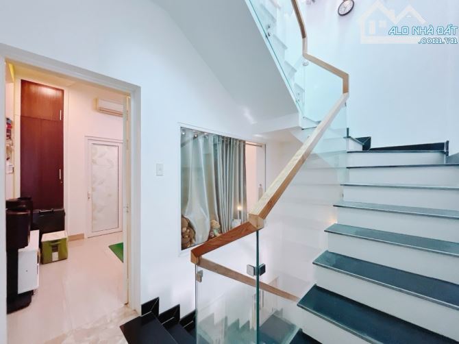 Bán nhà MT KINH DOANH , HUỲNH THỊ ĐỒNG ,NB , 3 TẦNG , đường 10m - 3