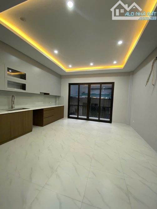 Bán nhà Trương Công Giai 56m2, 7T, MT 4.5m, TM, ngõ ôto, KD, 16.7 tỷ - 3
