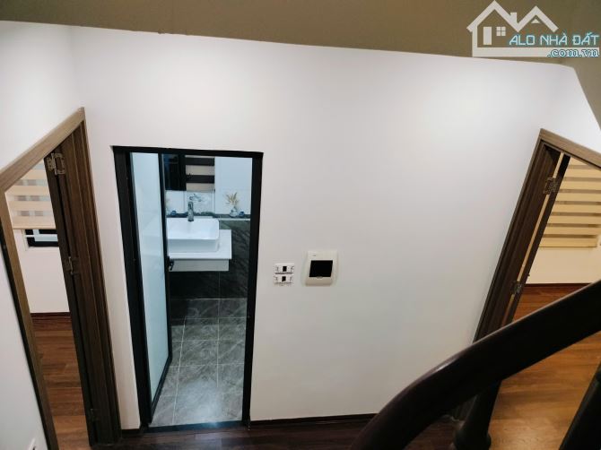Nhà Di Trạch 40m× 5 tầng, căn góc, 15m ra ô tô tránh, gần đường 3,5 chỉ nhỉnh 6 tỷ - 3