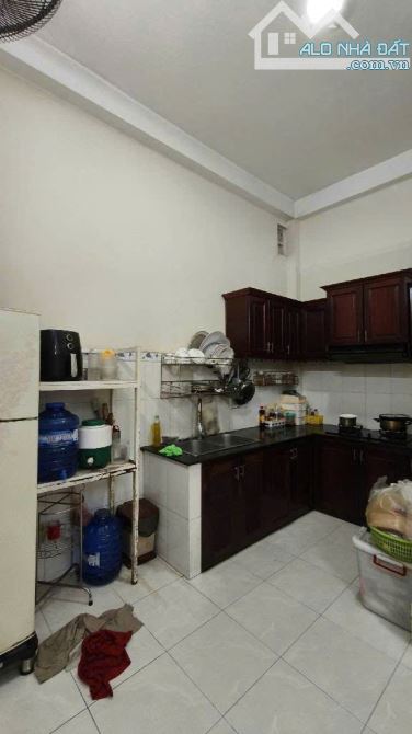 Siêu Phẩm - Nguyễn Hồng Đào - 54m2 - 1 trệt 3 lầu - giá 6.6 tỷ TL - 3