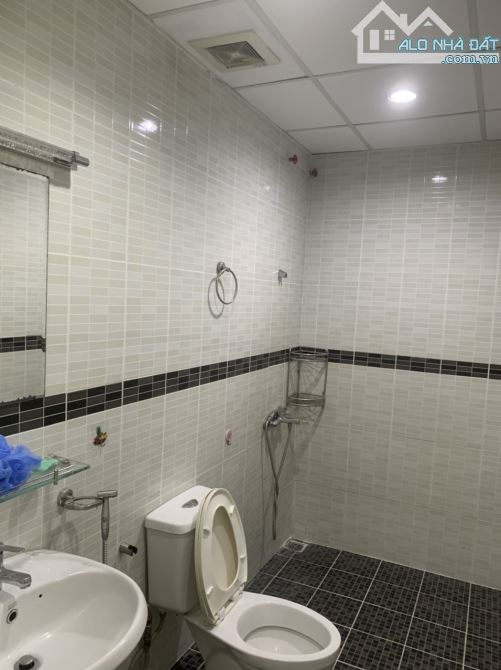 BÁN CĂN HỘ CHUNG CƯ HÀ ĐÔ NGUYỄN VĂN CÔNG Chợ Tân Sân Nhất 70m2 2PN/2WC - 3