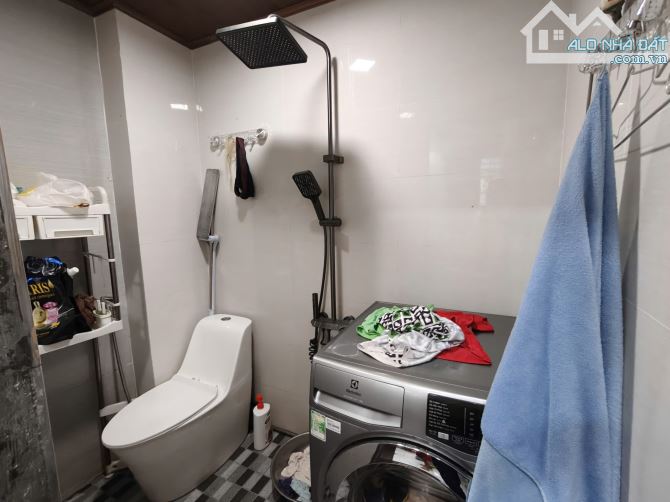 2 TỶ - NHÀ 2 TẦNG ĐỒNG KHỞI - GẦN PHÍA CÂY XĂNG - 3PN - CHO GIA ĐÌNH TRẺ - 3