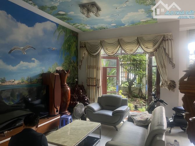 Biệt Thự Tân Phú ( Phạm Quý Thích )162m2 Ngang 7,6 - 5 Tầng - Giá 17 tỷ nhỉnh xíu. - 3