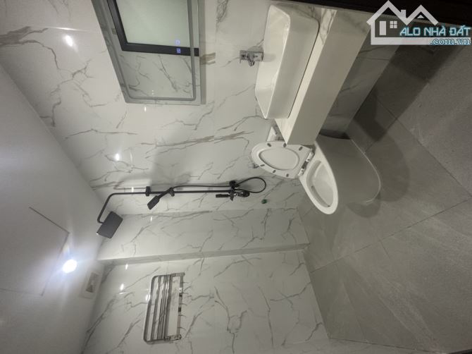 Cổ Linh. 5,65tỷ 6tầng__30m2__Sát phố Cổ Linh - 3