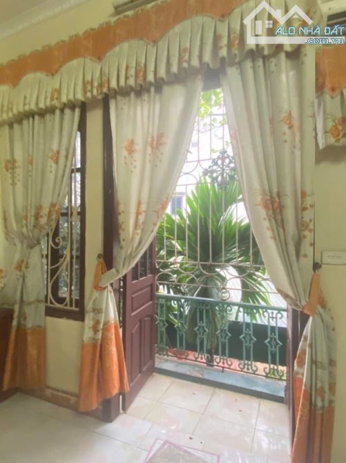 Bán nhà phố giải phóng 41m2 5 tầng còn mới – gần phố giải phóng  - giá 7.45 tỷ - 3
