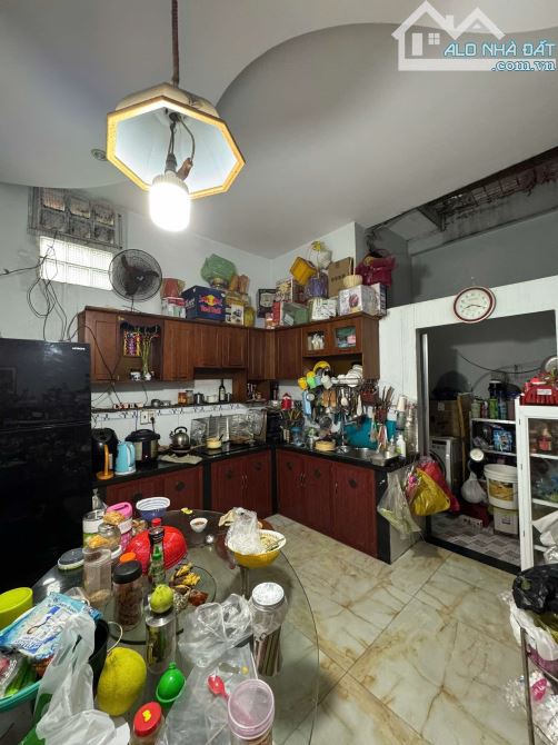 Gấp bán giảm 600 triệu chỉ nhỉnh 13 tỷ - Miếu bình Đông - 160m2 - đường 10m , bao tách lô. - 3