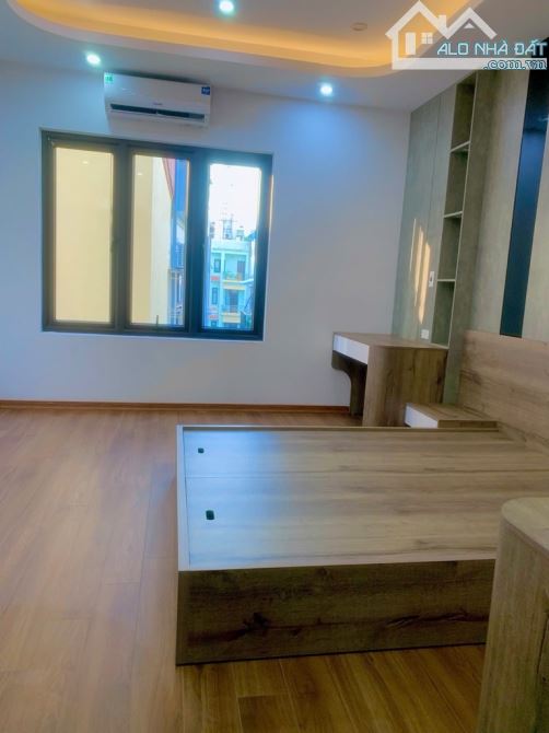Nhà đẹp lô góc Khương Đình 37m², 6 tầng thang máy, ô tô gần, ngõ nông, full NT – 9.5 tỷ - 3