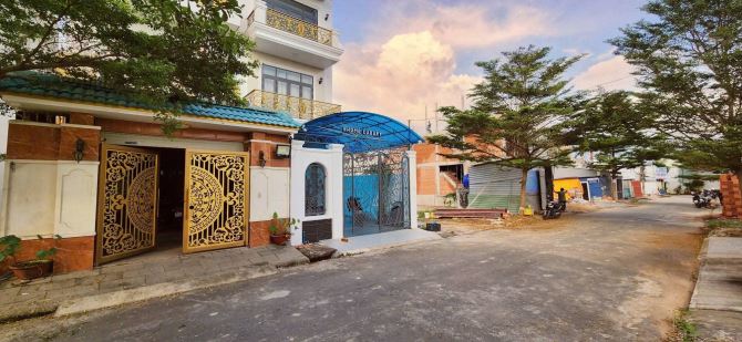 ĐẤT TRUNG TÂM THỊ TRẤN LONG THÀNH NGAY THÀNH PHỐ SÂN BAY, DIỆN TÍCH 120M2, GIÁ 1 TỶ 8 - 3