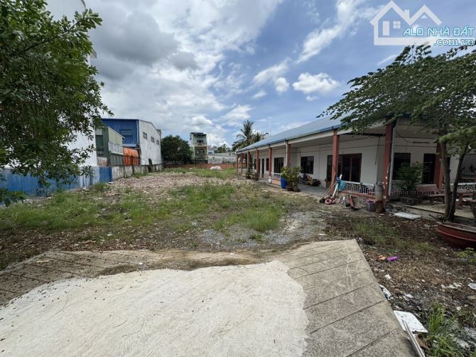 Bán Gấp Lô Đất Vàng - P - Linh Đông Thủ Đức, 1650m2,Thổ Cư Giá Đầu Tư Chỉ 167 Tỷ - 3