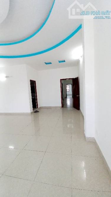Mặt Tiền Kinh Doanh  Huỳnh Tấn Phát Q7 – Ngang 6m x 24.1m – 3 tầng mới đẹp – Chỉ 16 tỷ - 3