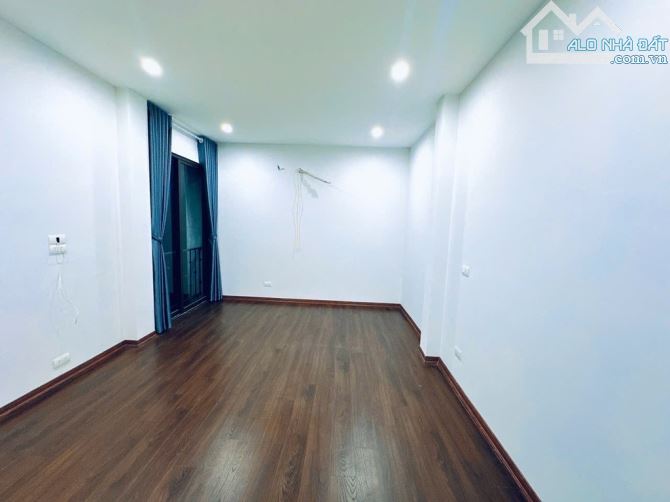 THỤY KHUÊ-DT 33M x6 TẦNG THANG MÁY NHÀ ĐẸP NGÕ THÔNG CHỈ 7,6 TỶ - 3