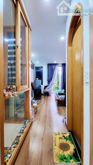 NHÀ MỚI CỨNG 3 LẦU ST 4X16M2 HẼM NHỰA THÔNG 8M LỀ 3M KHU BÀN CỜ TÔ HIỆU GIÁ 8.1 TỶ - 3