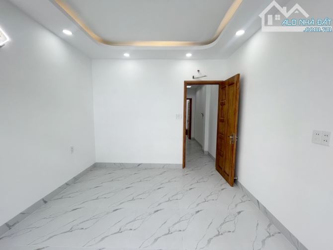 NHÀ ĐẸP 5 TẦNG 💥45M2💥 - HẺM XE HƠI - NGUYỄN VĂN ĐẬU - CHỈ NHỈNH 8 TỶ - 3