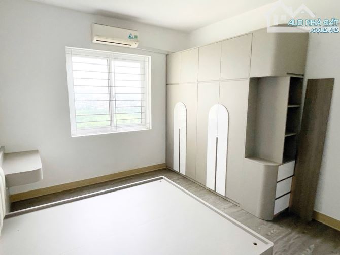 Tài Chính Hơn 5 tỷ/ 85 m2 / Cc Việt Hưng - 3