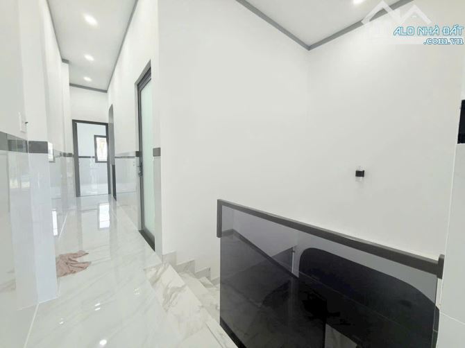 Bán nhà 1 Trệt 1 Lầu 72m2 đường N9 KDC Bửu Long chỉ 4,950 tỉ - 3