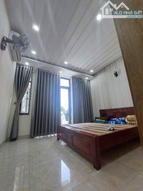 Hẻm nhựa xe hơi thông  – Nhà mới 5 tầng Hoàng Bật Đạt – Giá mới 7.9 Tỷ - 3