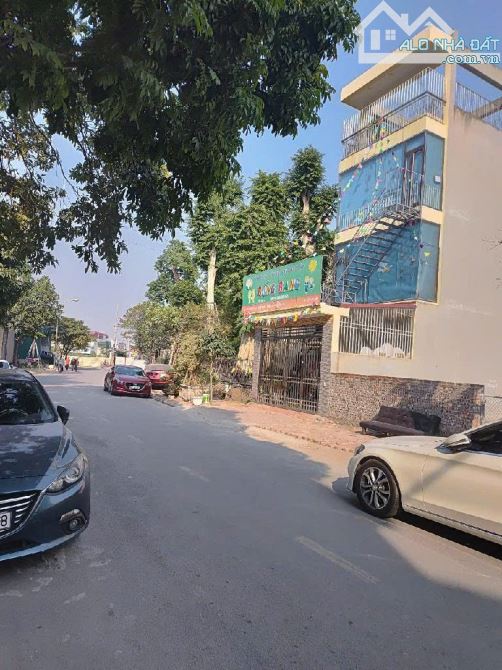 Trâu Quỳ Gia Lâm 136.5m² 19 tỷ – Mặt phố Chính Trung – Vỉa hè – Ô tô tránh - 3