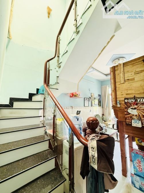 Bán nhà Cống Lỡ, 1 Sẹt Hẻm 8m, 53m2, 3 Phòng Ngủ, 5 Tỷ x - 3