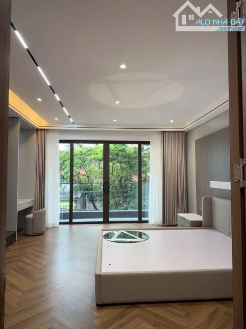 💎 SIÊU PHẨM TRUNG TÂM PHỐ CHU HUY MÂN – THIẾT KẾ DUPLEX ĐỈNH CAO 💎 65M - 13,x tỷ - 3