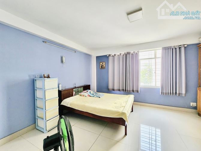 Tên Lửa - Khu Ao Sen - 4 tầng - 5m x 20m - 4PN - Nhà mới đẹp - 3