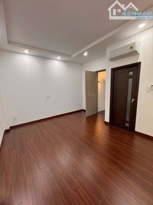 NHÀ ĐẸP 5 TẦNG 💥80M2💥 - NGANG 4,5M - SÁT KHU D2 - P.25 BÌNH THẠNH - CHỈ 10,3 TỶ - 3