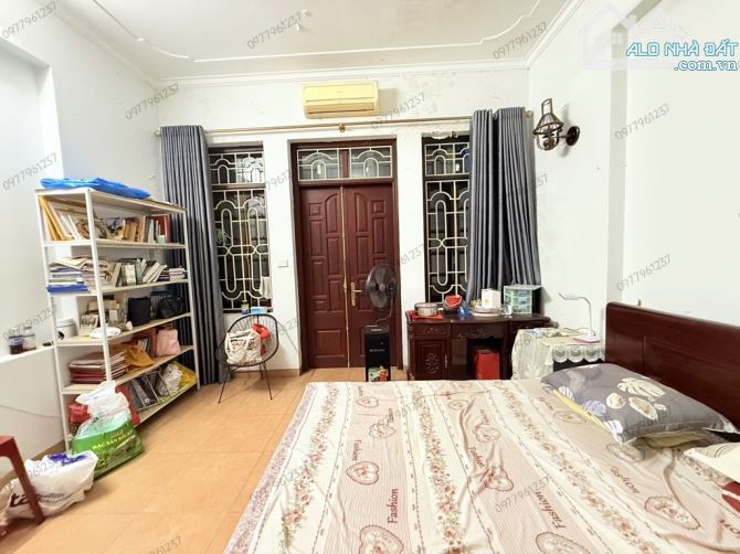 BÁN NHÀ NGHĨA ĐÔ 76m2. 3 Ô TÔ TRÁNH ĐỖ TRƯỚC NHÀ + VỈA HÈ RỘNG - GẦN KHU BIỆT THỰ - 3