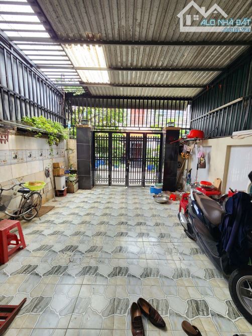 Bán nhà 5x21m gần trung tâm Y Tế Dĩ An 500m, p.Tân Đông Hiệp, Tp.Dĩ An chỉ 4,2 tỷ TL M6397 - 3