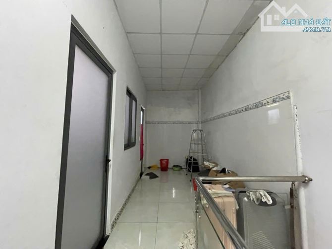 Bán nhà 2 tầng Q9 - Chỉ 5.2 tỷ - Dòng tiền - cách Nguyễn Văn Tăng 10m. - 3