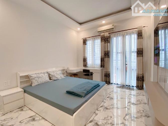 Nhà mới vào ở ngay Nguyễn Trọng Tuyển, 40m2, 3 tầng, tặng nội thất, nhỉnh 6 tỷ (2025T355) - 3