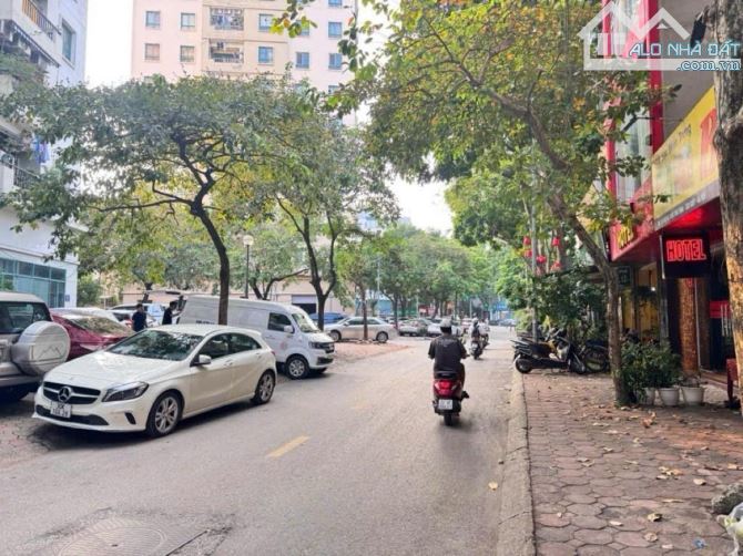 SIÊU PHẨM CĂN HỘ DỊCH VỤ NGÕ 45 TRẦN THÁI TÔNG, LÔ GÓC, MẶT TIỀN KHỦNG, MẶT NGÕ THÔNG, 5M - 3
