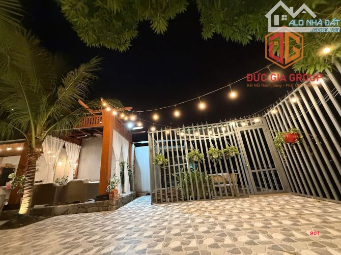 Bán căn biệt thự ven sông gần cầu Bửu Hòa giá chỉ 4,1 tỷ - 4