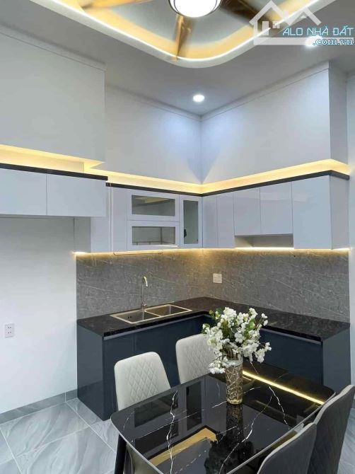 BÁN NHÀ TRỆT LẦU PHÚ LỢI : DT: 4,2 x 18m (TC 60m²) - 4