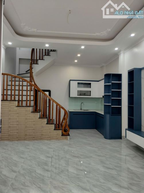BÁN NHÀ GẦN BỂ BƠI ĐA SỸ - DTSD TRÊN 50M2 - MT 4.3M CHỈ CHƯA ĐẾN 6 TỶ - 4