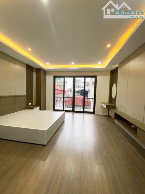 Bán nhà Trương Công Giai 56m2, 7T, MT 4.5m, TM, ngõ ôto, KD, 16.7 tỷ - 4