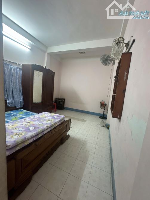 KẸT TIỀN BÁN NHÀ 1 TRỆT 2 TẦNG GẦN BIỂN DÃ TƯỢNG ĐƯỜNG Ô TÔ GIÁ 6 TỶ - 4