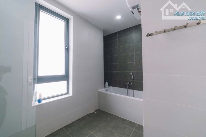BÁN VILLA MỚI XÂY PHƯỜNG 7 ĐÀ LẠT – HẺM Ô TÔ, SỔ HỒNG RIÊNG, THU NHẬP CHO THUÊ 30TR/THÁNG - 4