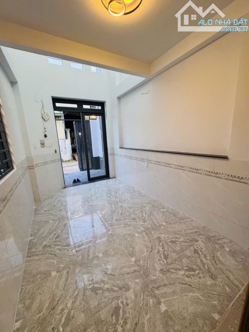 BÁN NHÀ- LÔ GÓC 4 TẦNG MỚI ĐẸP –(60m2) MẶT TIỀN MÃ LÒ – Ở & KINH DOANH : CHỈ 6 tỷ - (shr h - 4