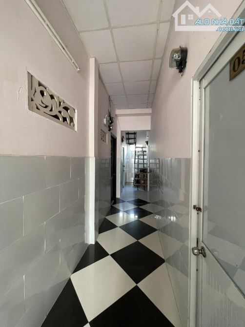 Bán nhà 2.5 tầng kiệt Ông Ích Khiêm thông Nguyễn Tất Thành. Dt 131m2 ngang 9m dthu ổn định - 4