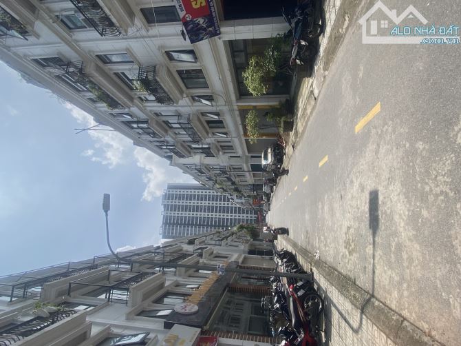 Khu liền kề Thành trung - Trâu Quỳ kinh doanh sầm uất - vị trí đắc địa 80m2 6 tầng 22 tỷ - 4
