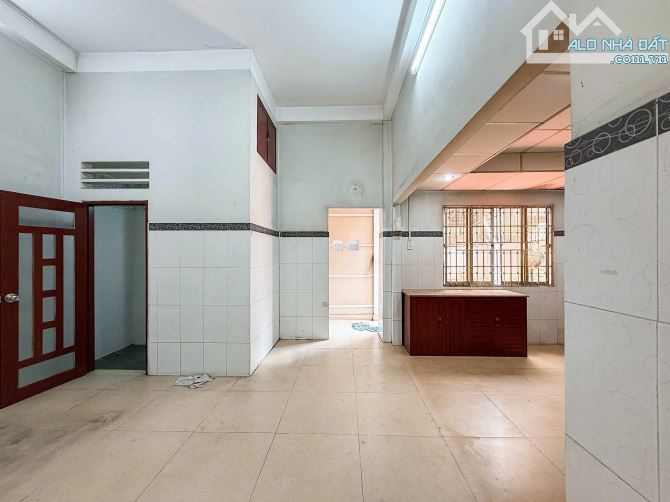 Nhà Nguyễn Kiệm _ P3, Phú Nhuận. DT 70m2. 4 tầng. 4m x 15m nở hậu. Giá 8.85 tỷ. - 4