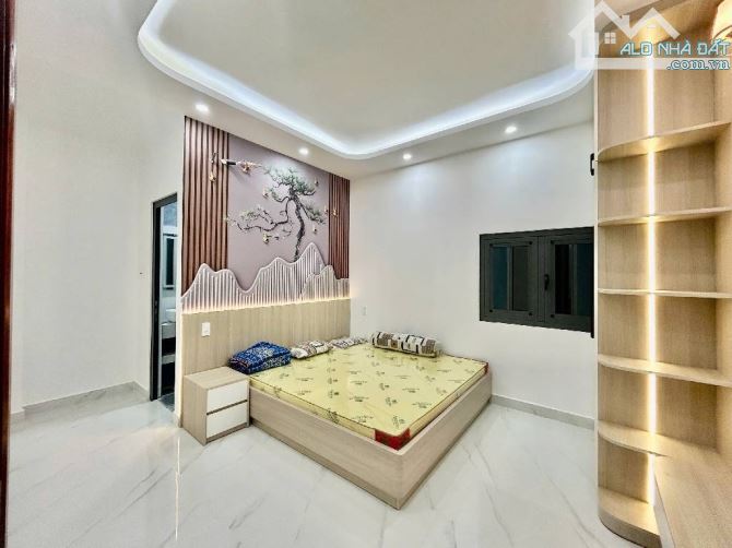Bán Nhà 5 Tầng - Đường Bình Thành - Bình Hưng Hoà B - DT 80m2 - Hẻm xe tải thông - Chỉ 7.x - 4