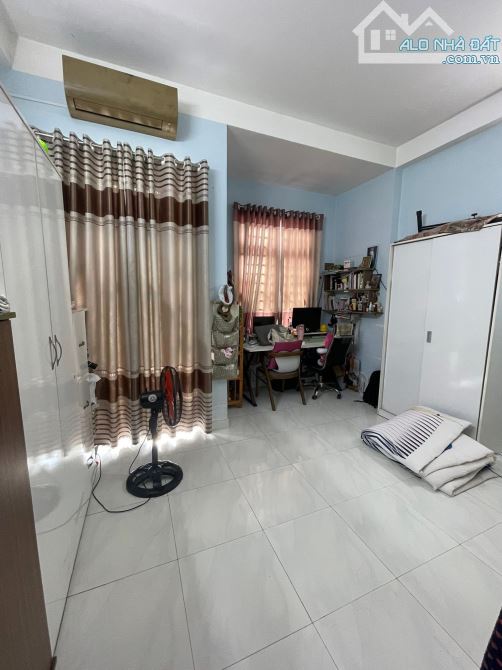 NHÀ 4 TẦNG QUẬN 8 - NGANG 4.2m - DT 51M² FULL THỔ CƯ - HOÀN CÔNG ĐẦY ĐỦ - 5PN - CHỈNH 6.xT - 4