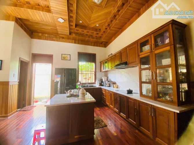 MẶT TIỀN KINH DOANH TRẦN VĂN ƠN - DĨ AN - 554m2 - 3 TẦNG - 4